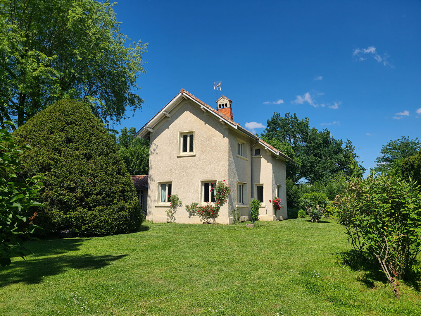 Maison 5 pièces 138 m² · à Les Chères · 138 m² · 485 000 €