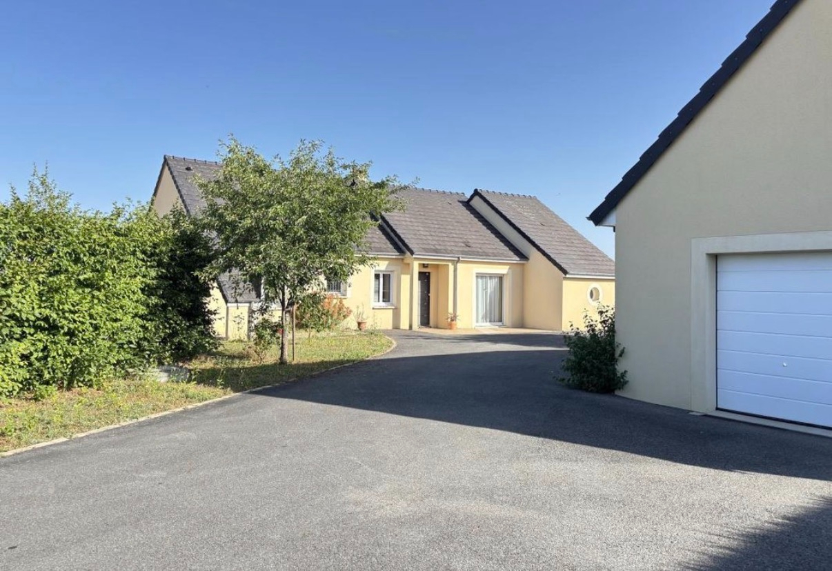 Maison 4 pièces 138 m² · à Fussy · 138 m² · 265 000 €