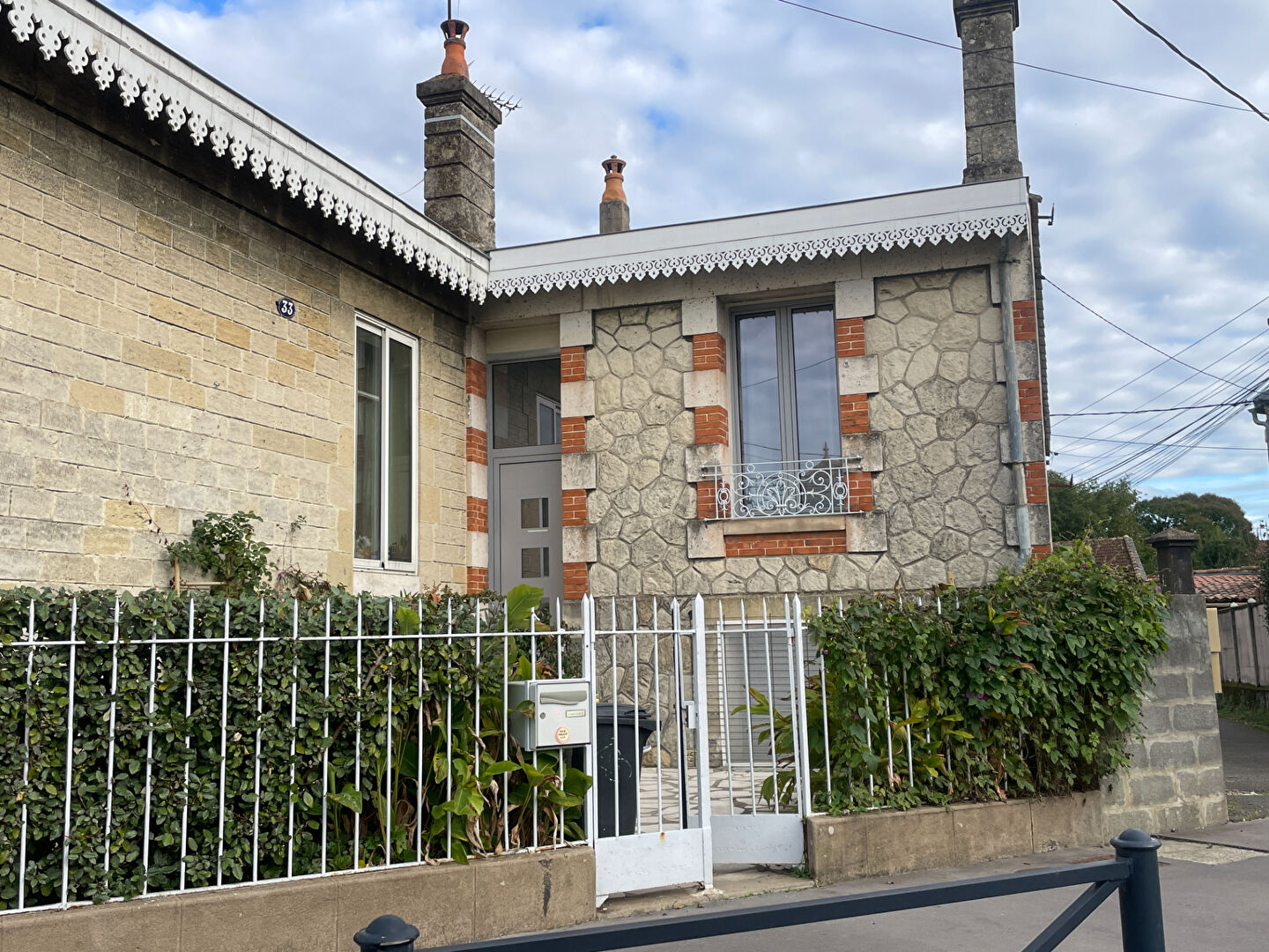 Maison 3 pièces 88 m² · à Bordeaux · 88 m² · 325 000 €
