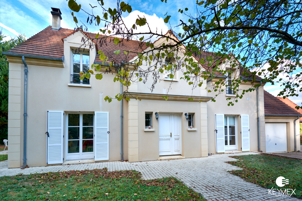 Maison 7 pièces 180m²