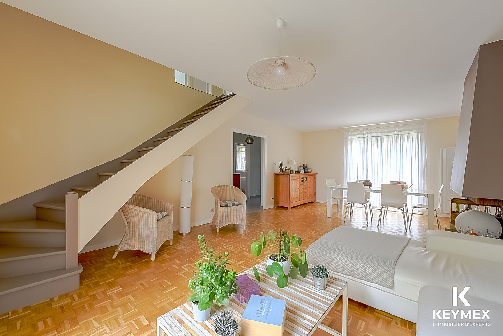 Maison 6 pièces  110 m²