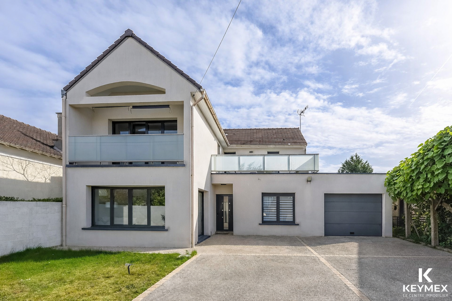 Maison Meriel 6 pièce(s)