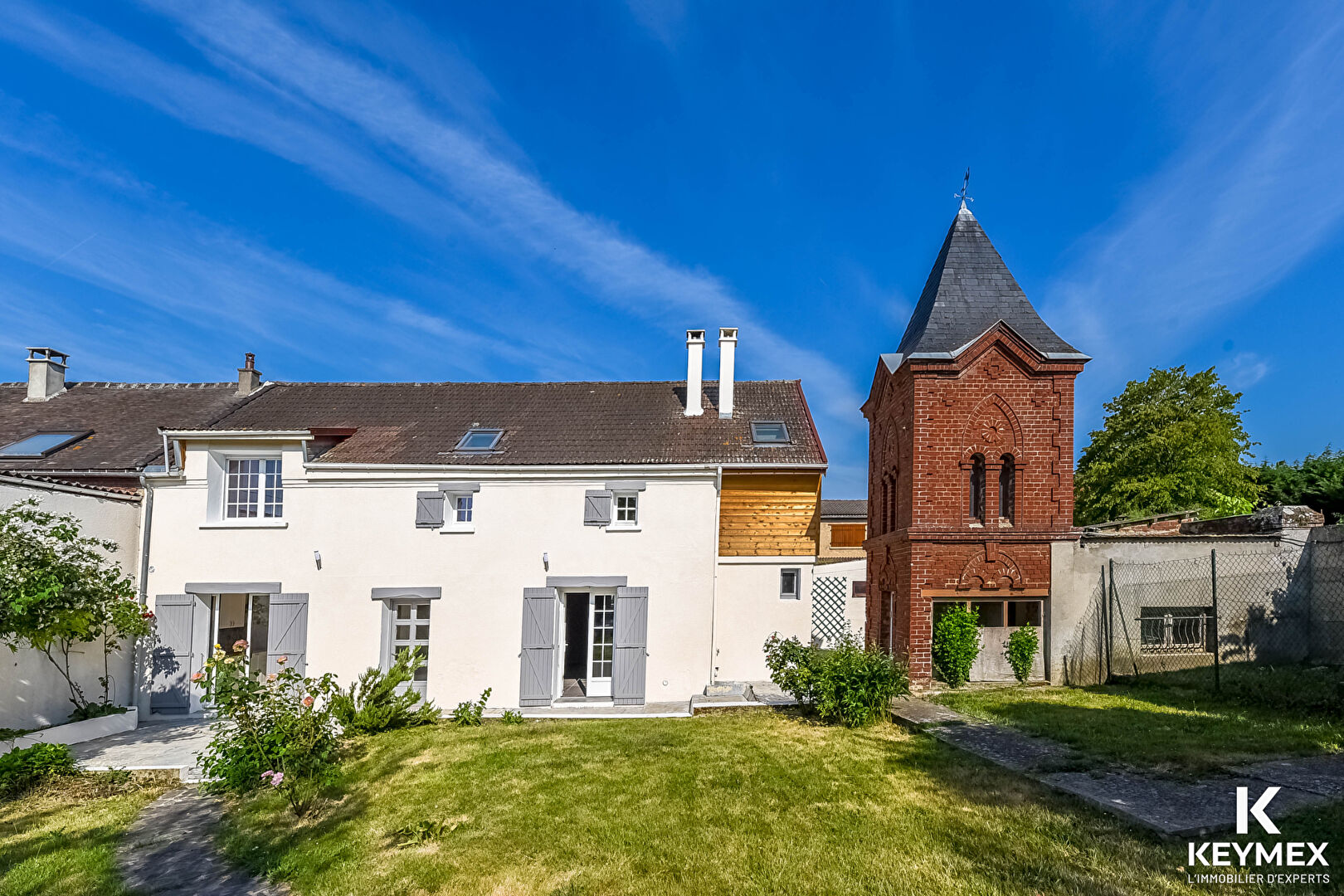 Maison Villeneuve Les Sablons 5 pièces 136 m2