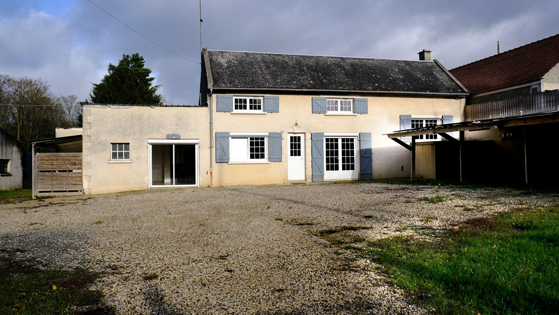 Maison idéale investisseurs à 15 minutes du centre de beauvais 153 m2 5 chambres