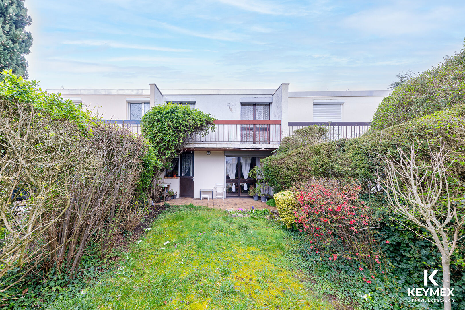 Maison Pontoise - 2 chambres - bureau - jardin