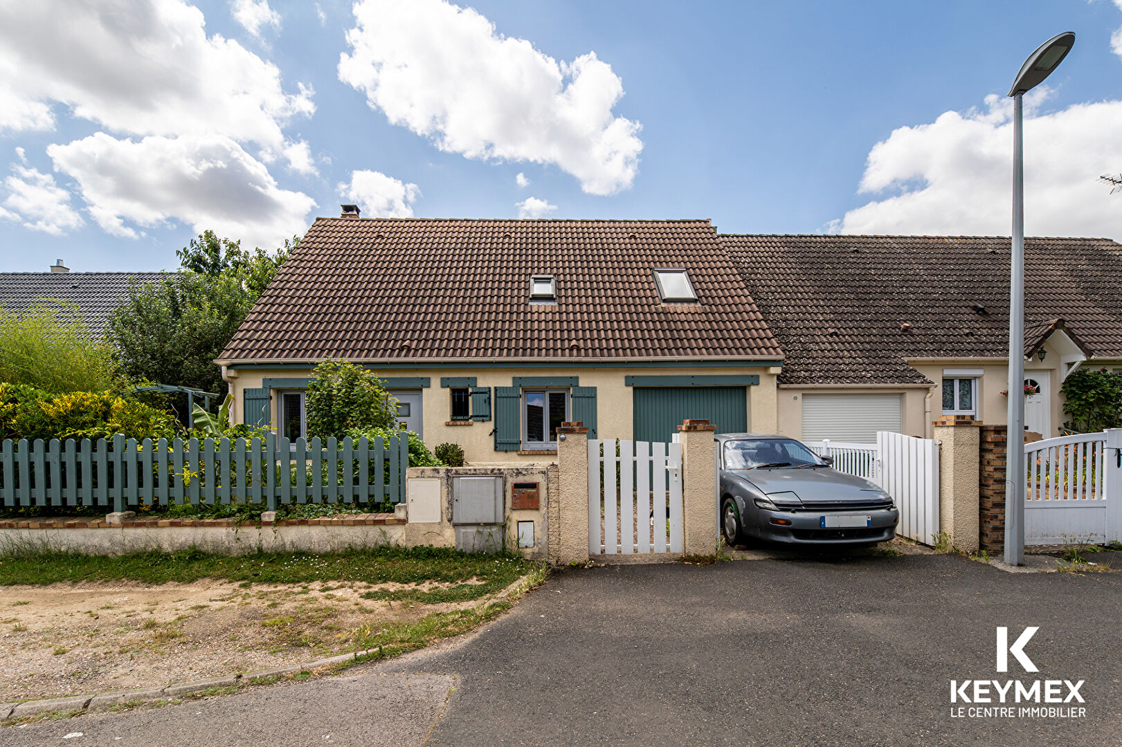Maison 6 pièces - 4 chambres - garage