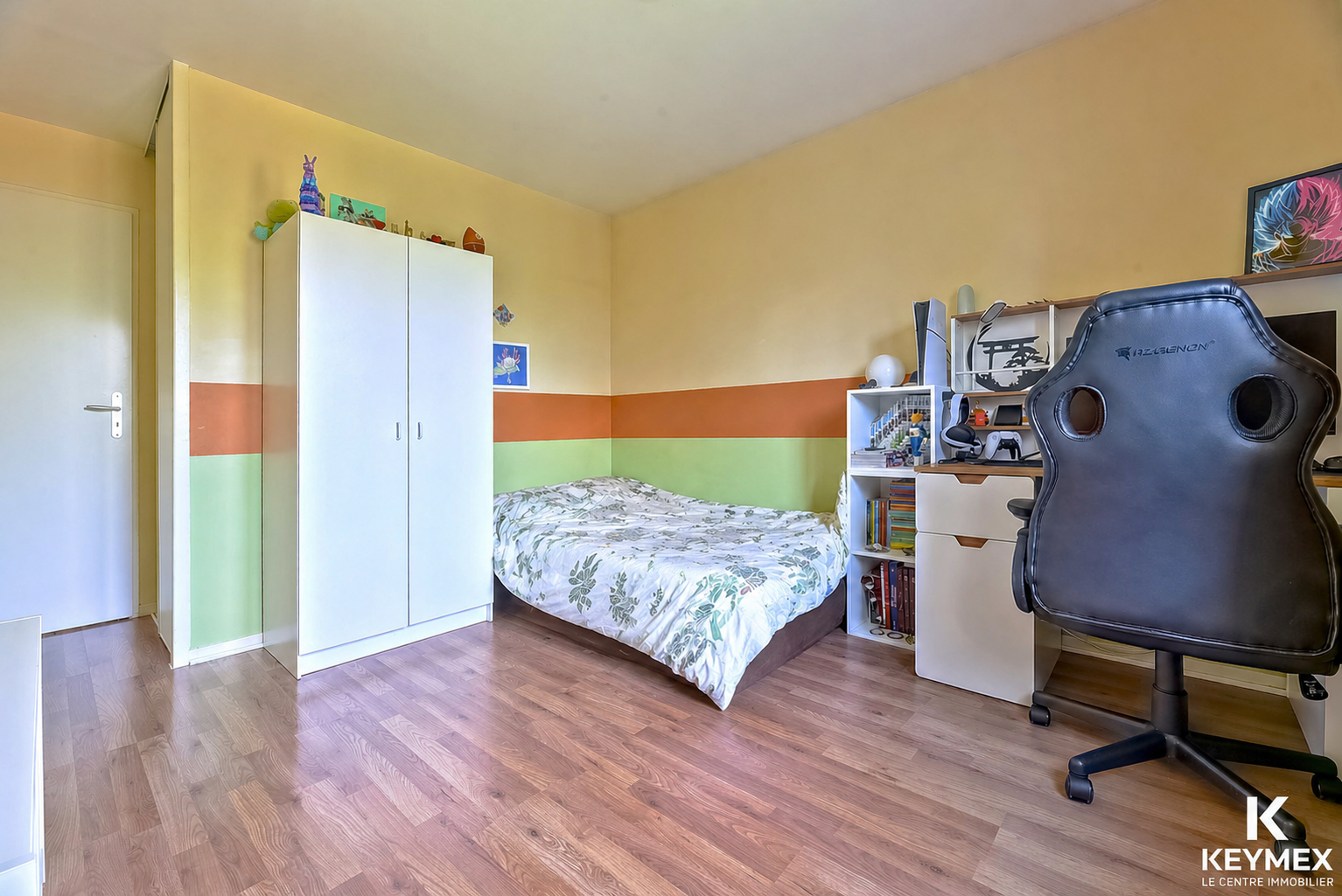 Photo 8