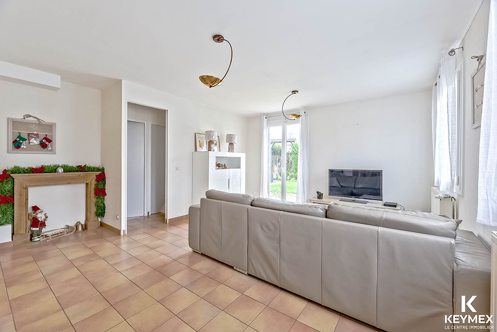 Maison familiale 5 chambres Bornel centre