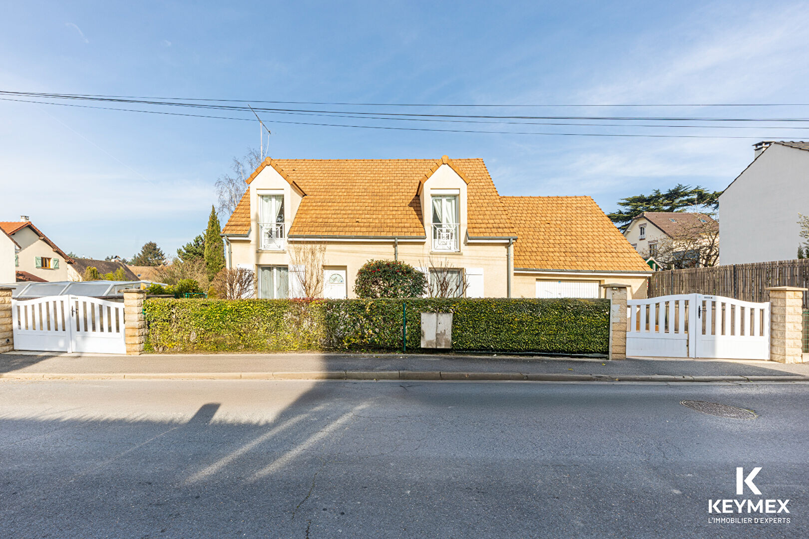 MAISON  BESSANCOURT - 135 M2 - 4 Chambres