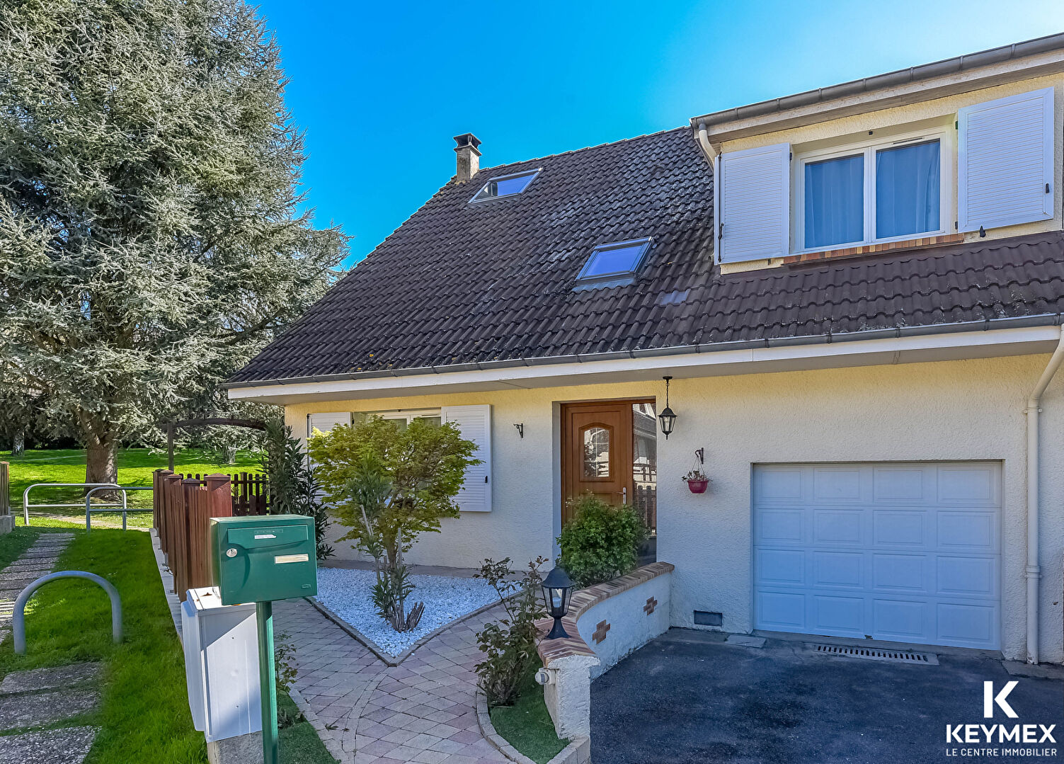 Maison Saint-martin-du-tertre 8 pièces, 6 chambres