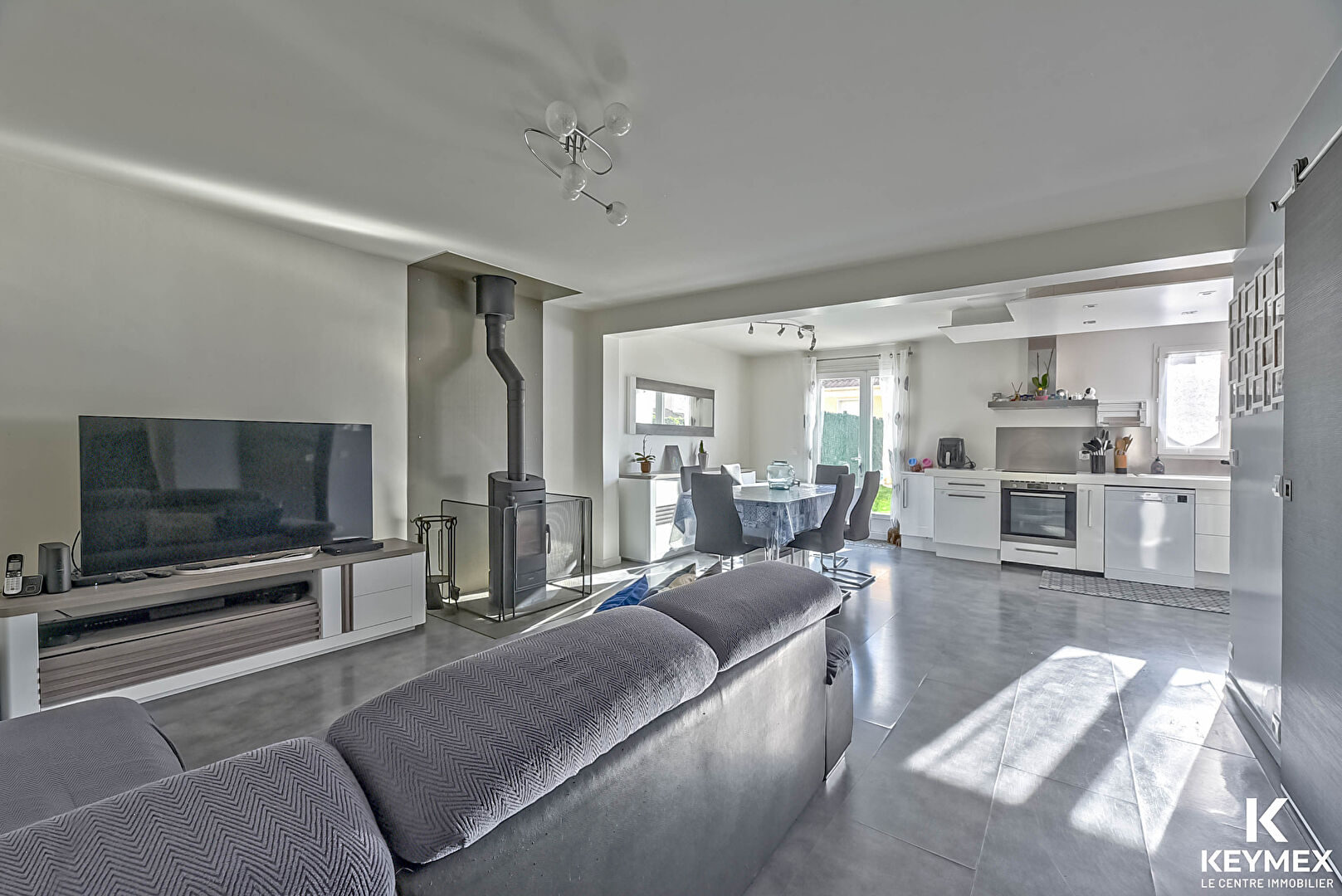 Maison Les Clayes Sous Bois 5 pièces proche commodités