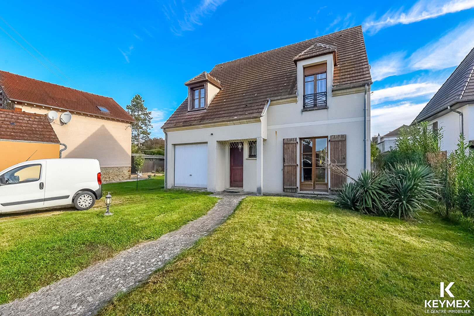 Maison 4 chambres et garage à Chambly