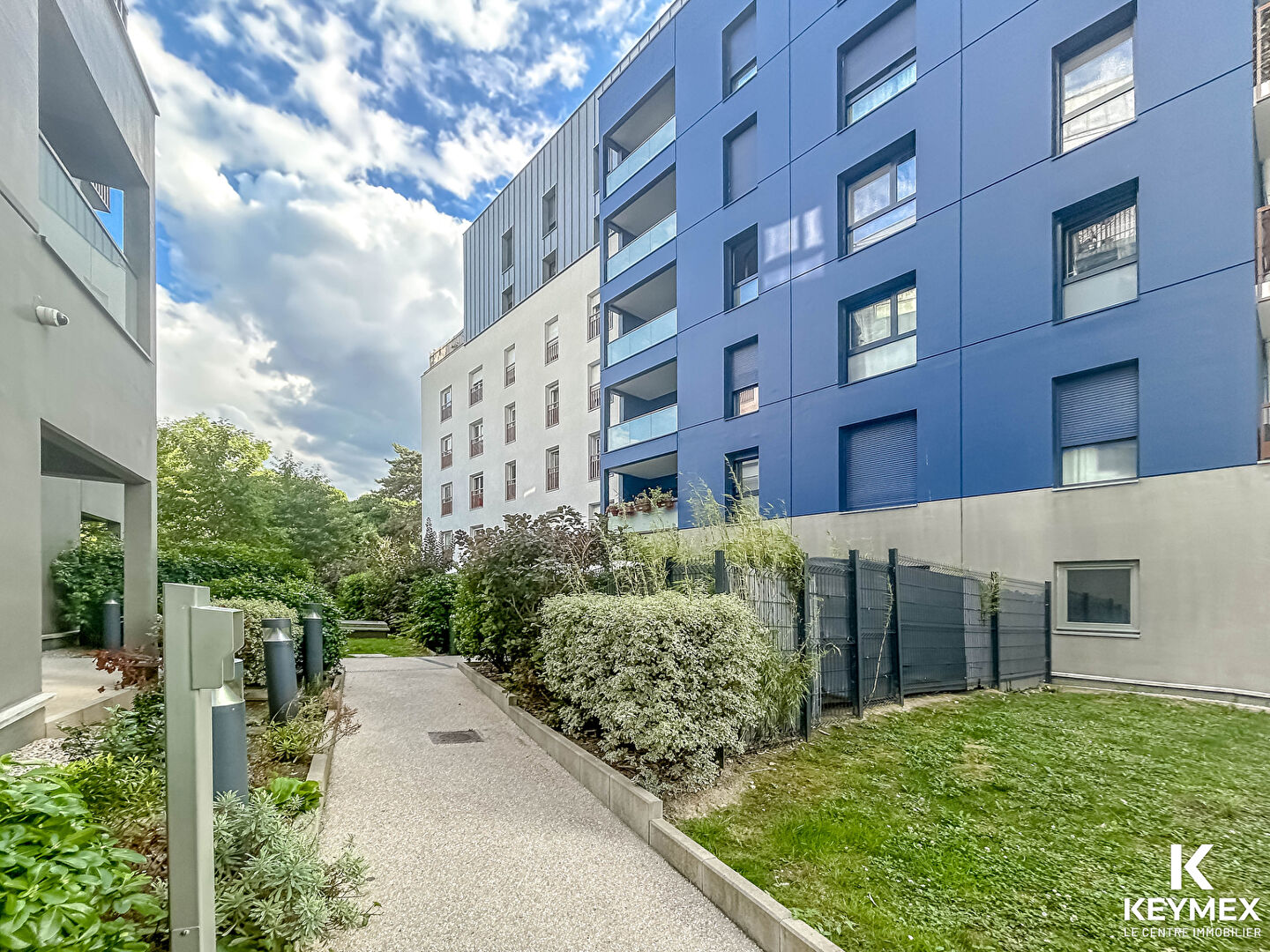 Appartement Bobigny 1 pièce(s) 31 m2