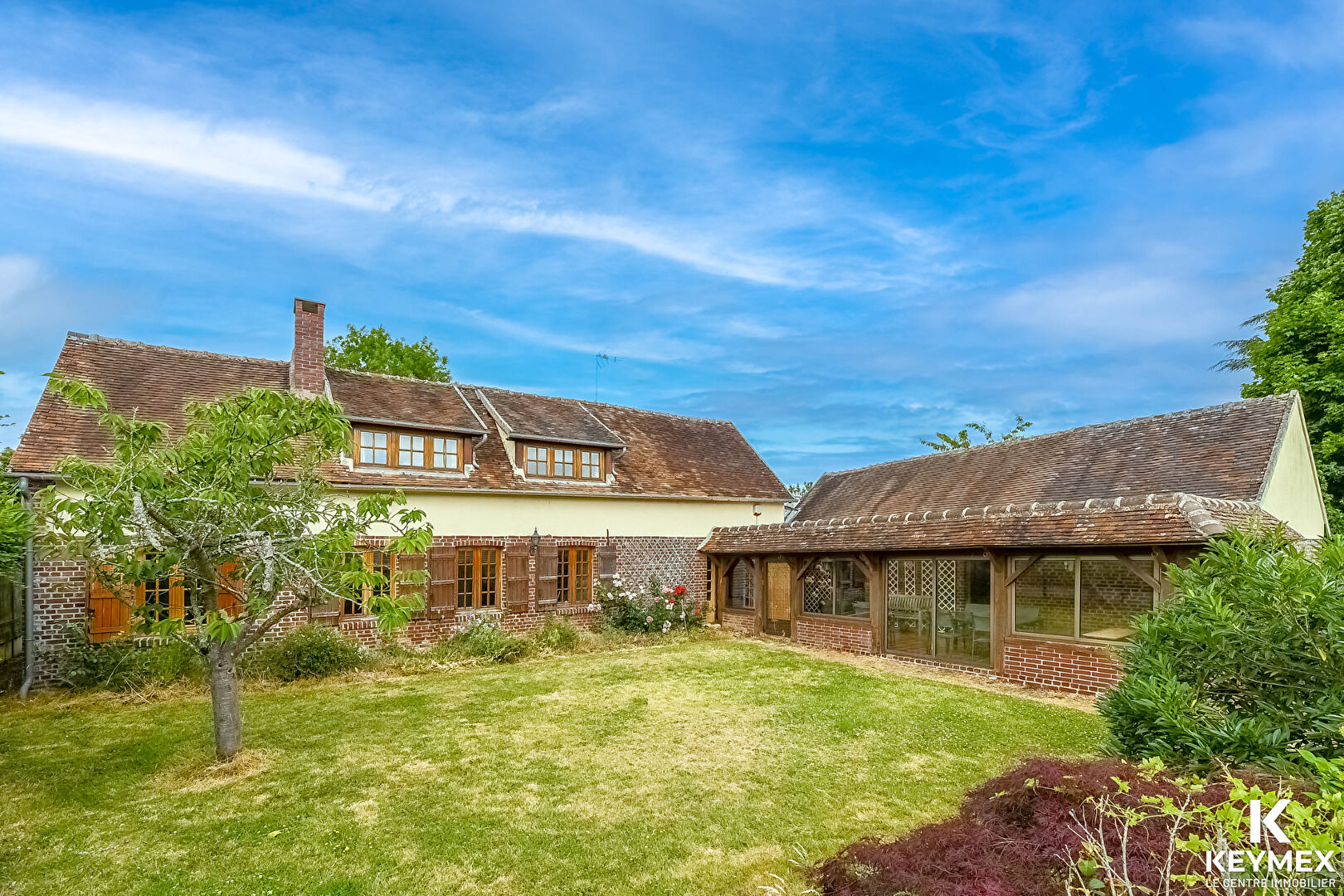 Maison 6 pièce(s) 200 m2+ 3 dépendances