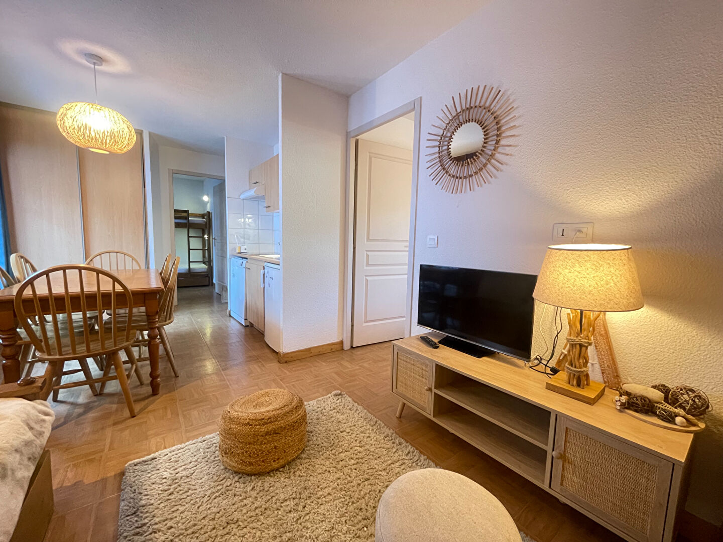 DEUX CHAMBRES AU PIED DES PISTES  ESPACE DIAMANT