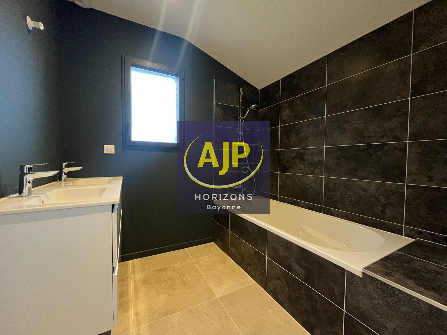Bien immobilier - photo 15
