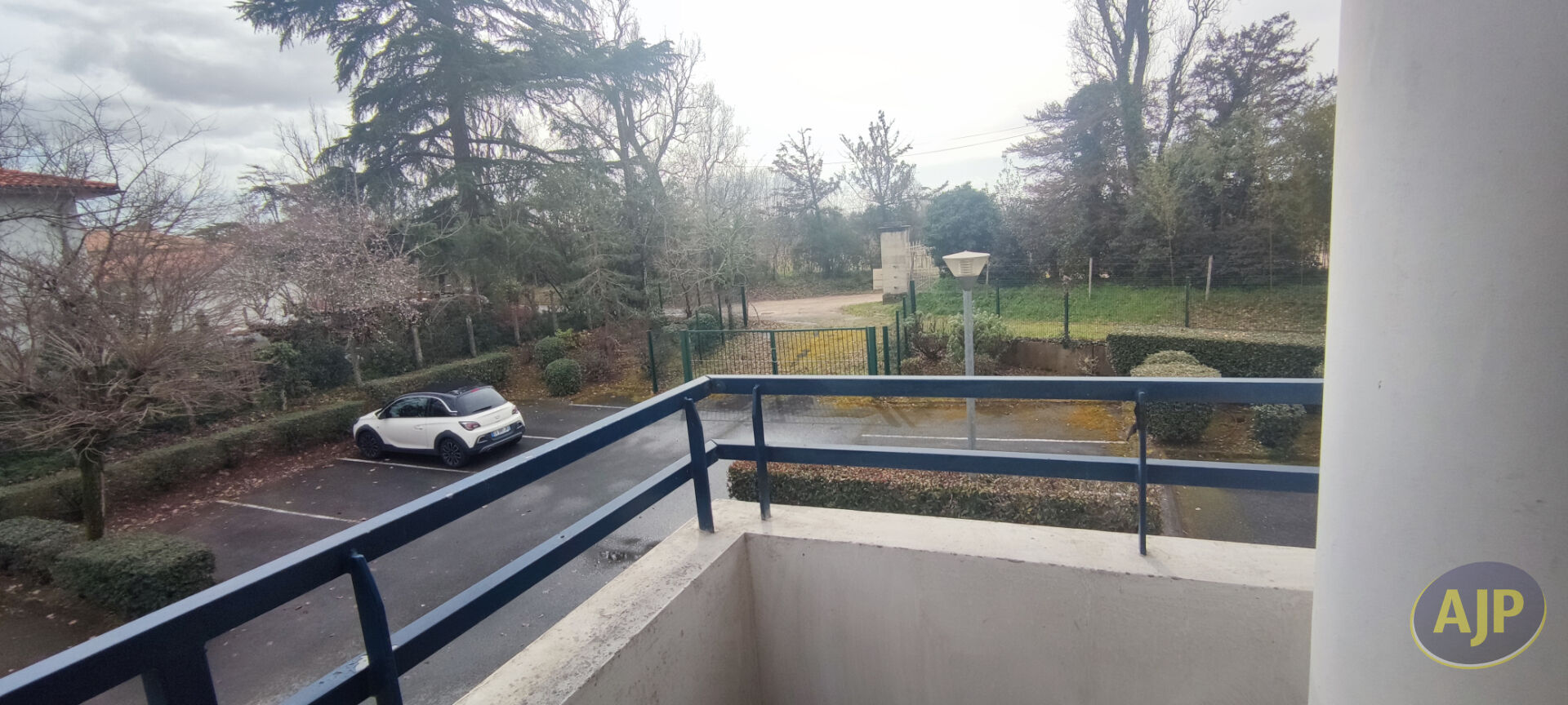Bien immobilier - photo 2
