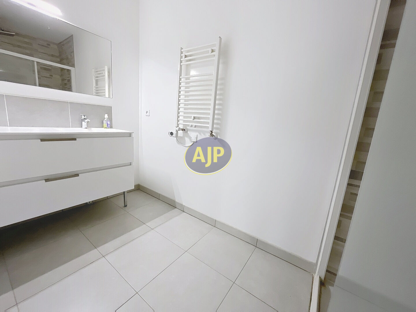 Bien immobilier - photo 16