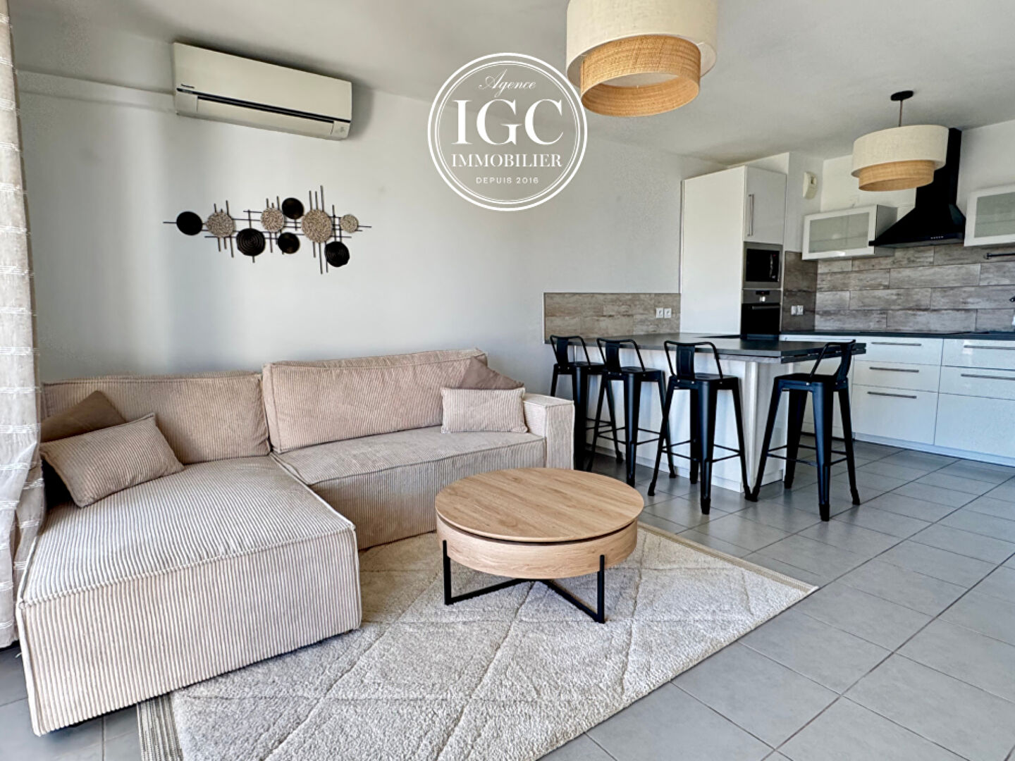 APPARTEMENT REZ DE JARDIN - TYPE 3 - PLACE DE PARKING PRIVATIVE