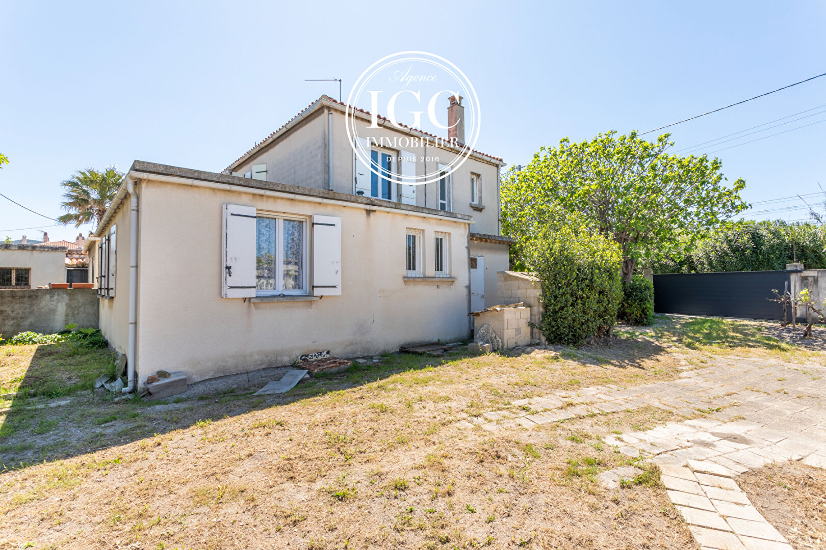 MAISON - TYPE 5 - 110 M / Parcelle 619 m - LA MEDE