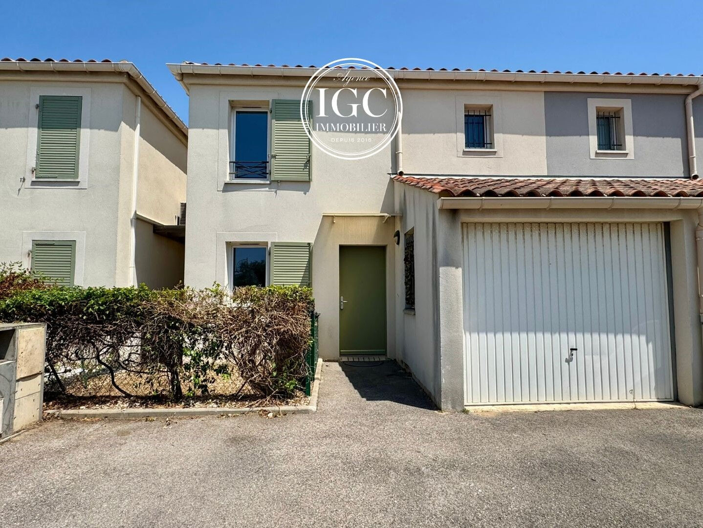 MAISON RECENTE T4 - GARAGE - 76 M - CHATEAUNEUF LES MARTIGUES