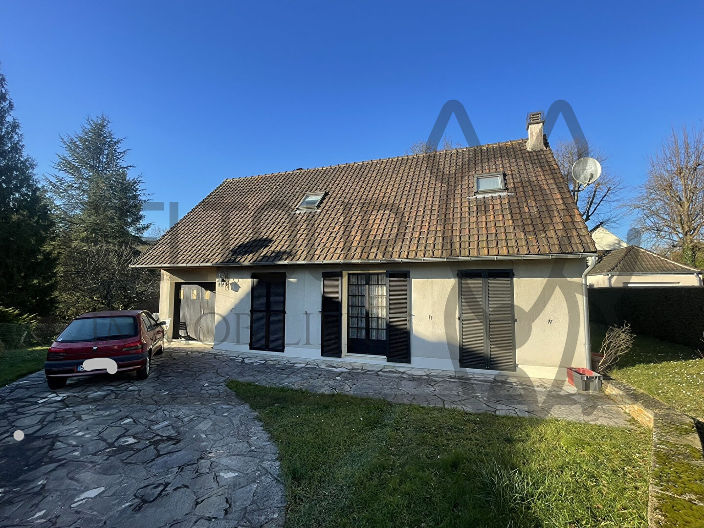 MAISON SECTEUR CRECY