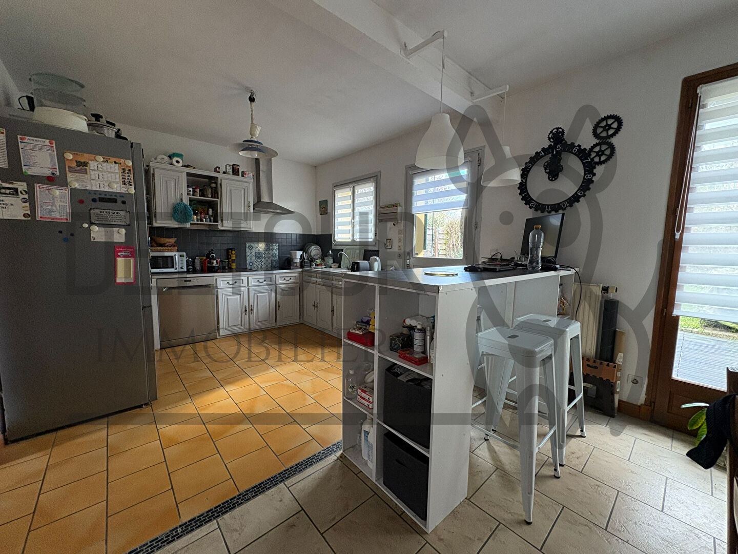 MAISON  POMMEUSE