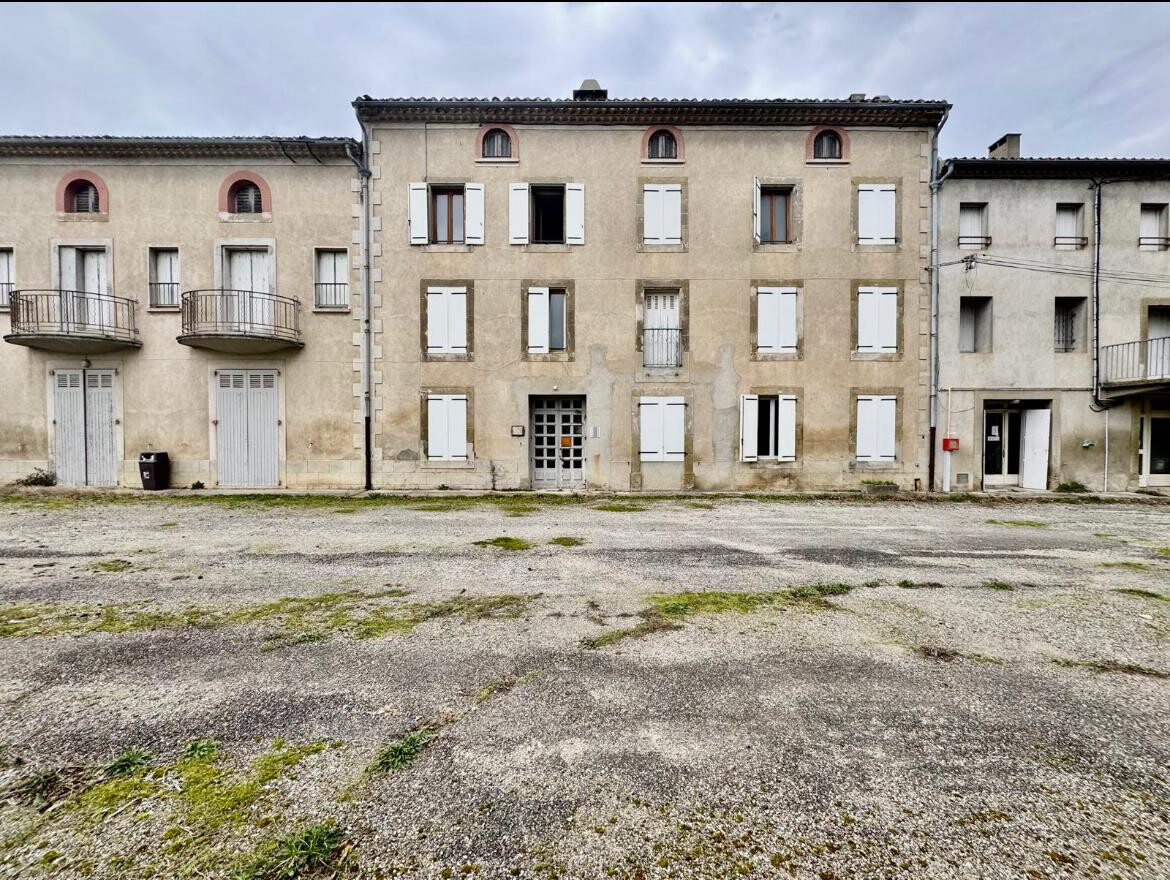 Maison 40 pièces — 1983 m² — Carcassonne (11000)