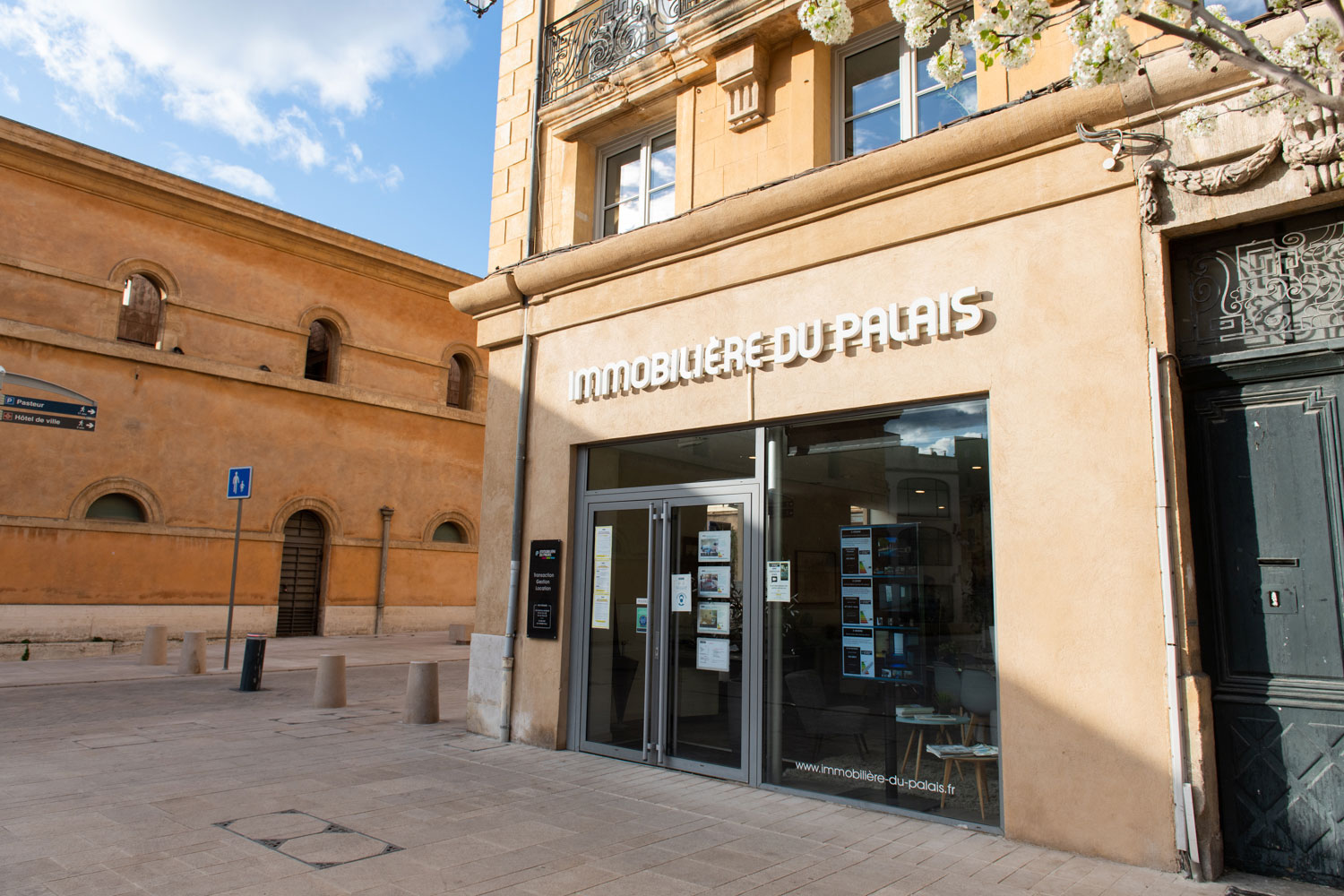 Agence du Palais