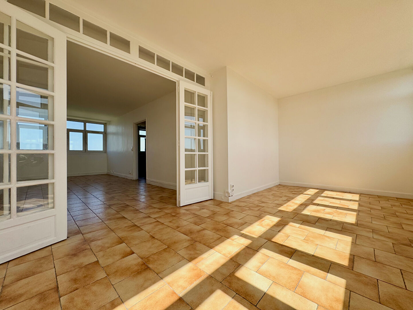 Appartement 3 pièces 59 m² · à Évry-Courcouronnes · 59 m² · 99 000 €