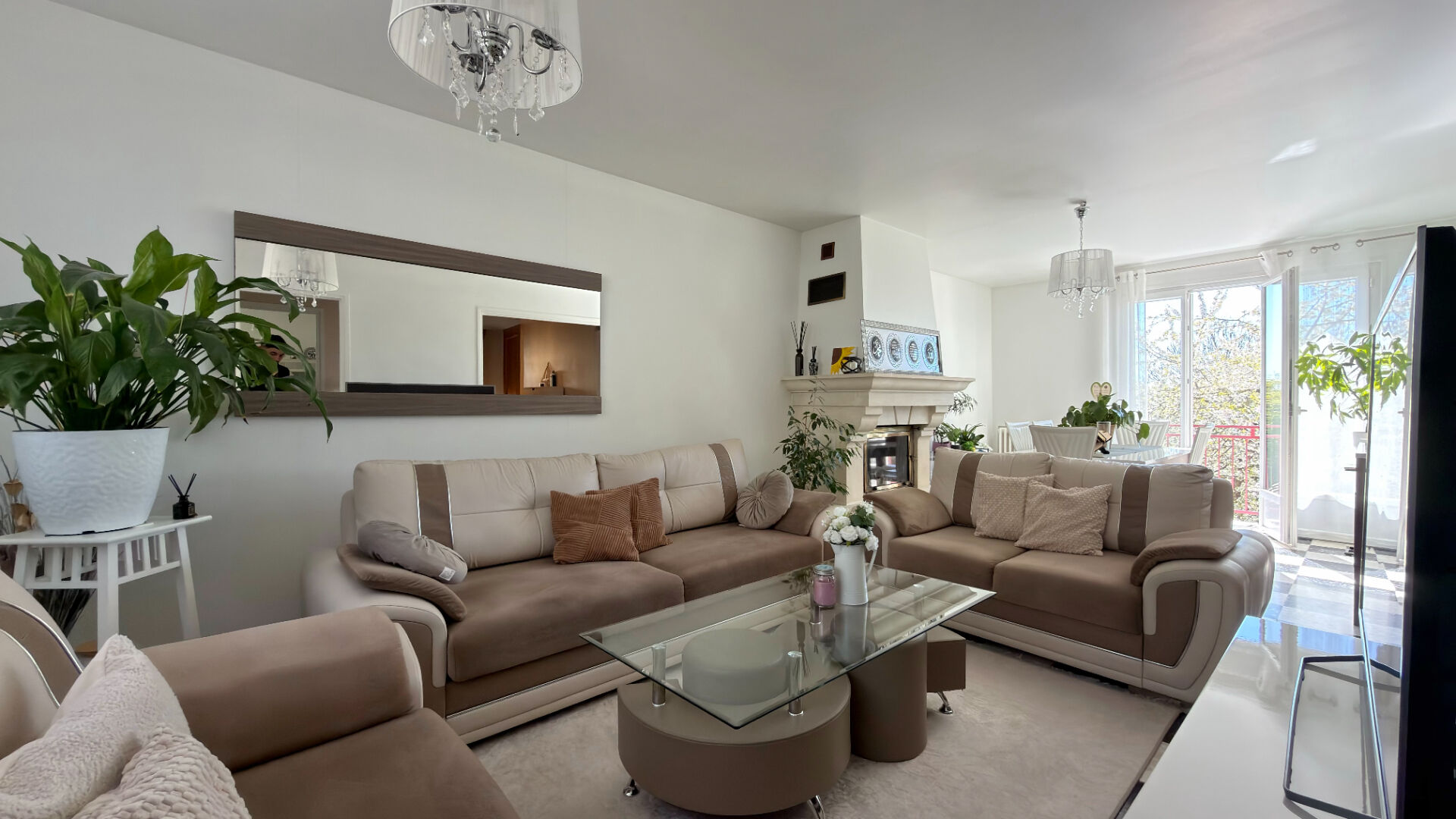 Maison 7 pièces 143 m² · à Corbeil-Essonnes · 143 m² · 299 000 €