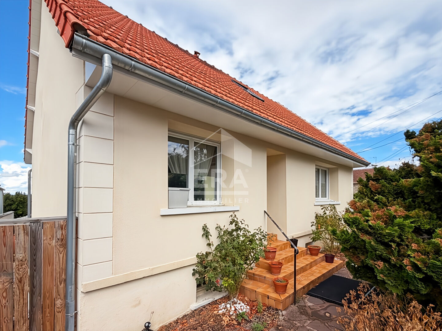 Maison 4 pièces 90 m² · à Dammarie-les-Lys · 90 m² · 295 000 €