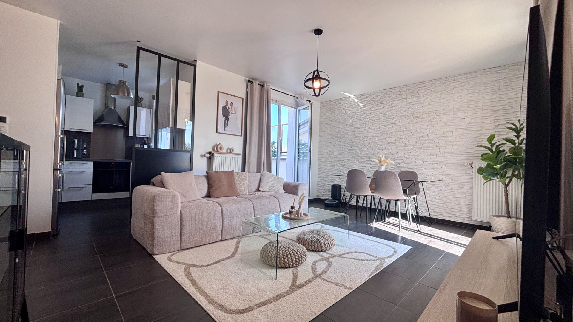 Appartement 3 pièces 62 m² · à Corbeil-Essonnes · 62 m² · 179 900 €