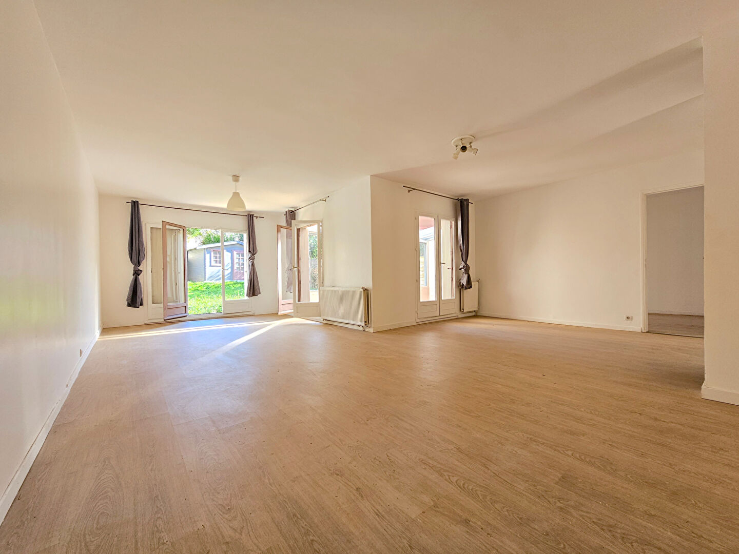 Maison 6 pièces 113 m² · à Évry-Courcouronnes · 113 m² · 245 000 €