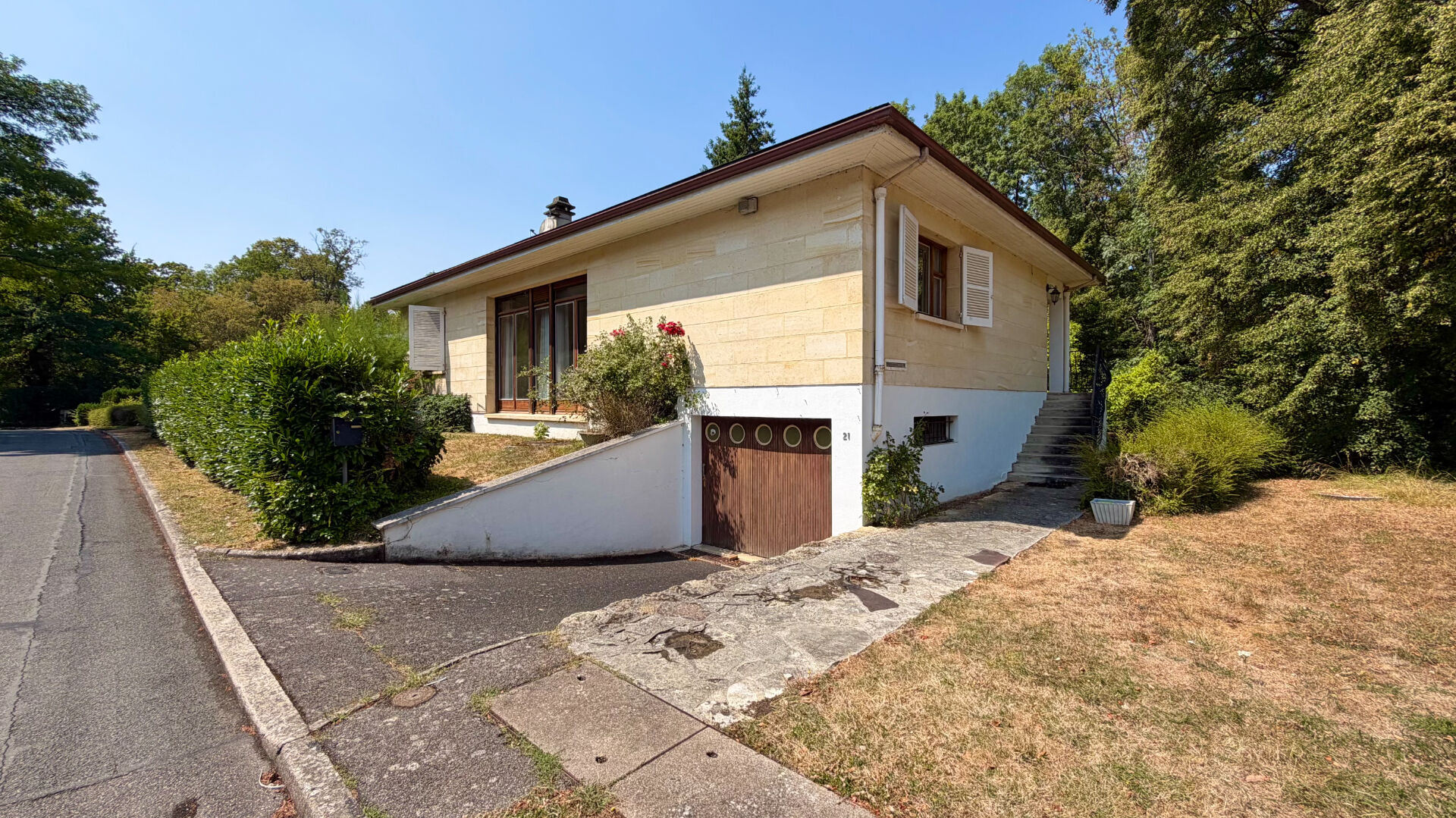 Maison 5 pièces 134 m² · à Étiolles · 134 m² · 379 000 €