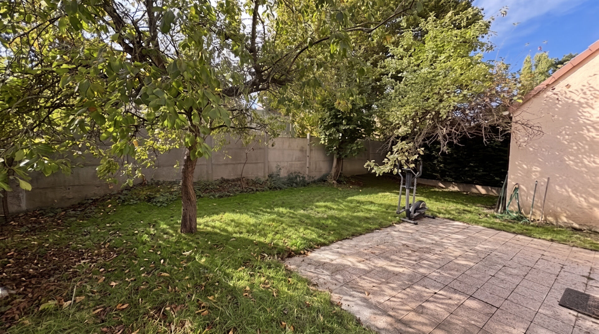 Maison 6 pièces 112 m² · à Ris-Orangis · 112 m² · 369 000 €