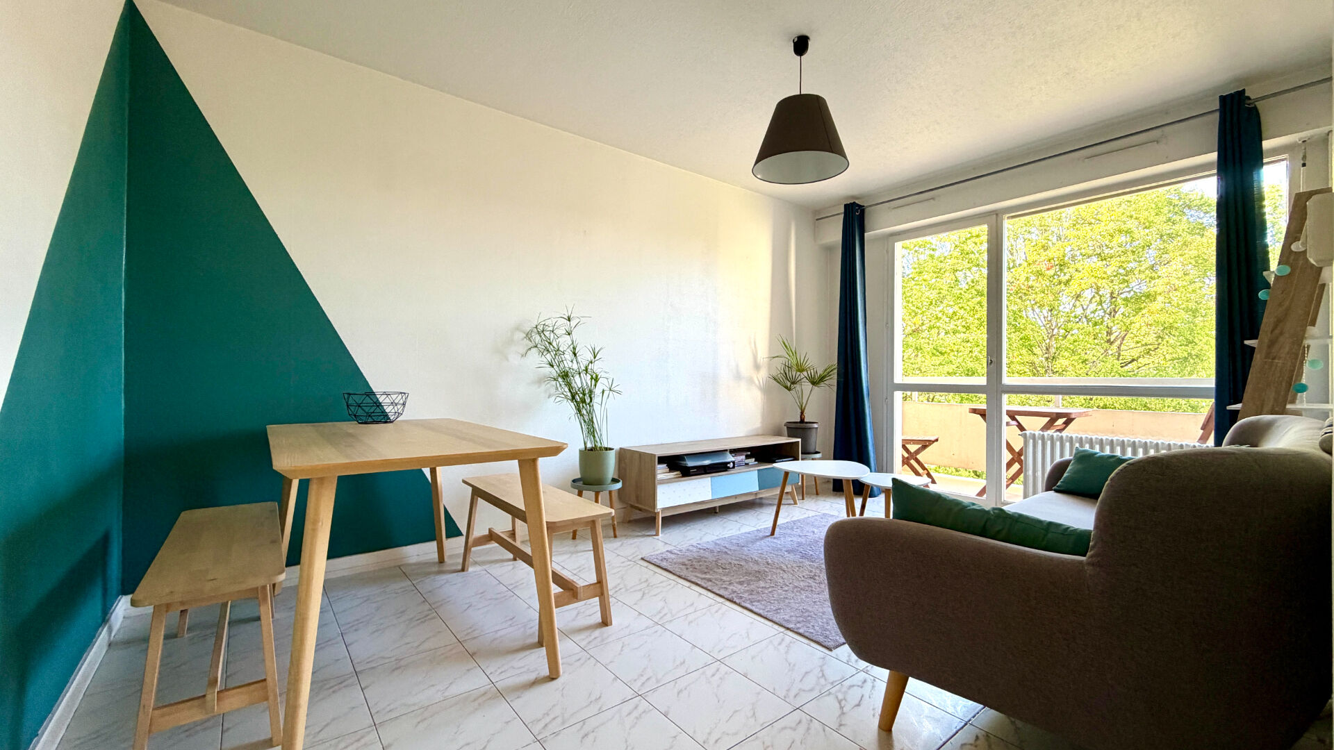 Appartement 2 pièces 43 m² · à Évry-Courcouronnes · 43 m² · 124 900 €