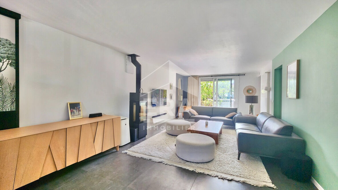 Maison 6 pièces 130 m² · à Paray-Vieille-Poste · 130 m² · 471 000 €