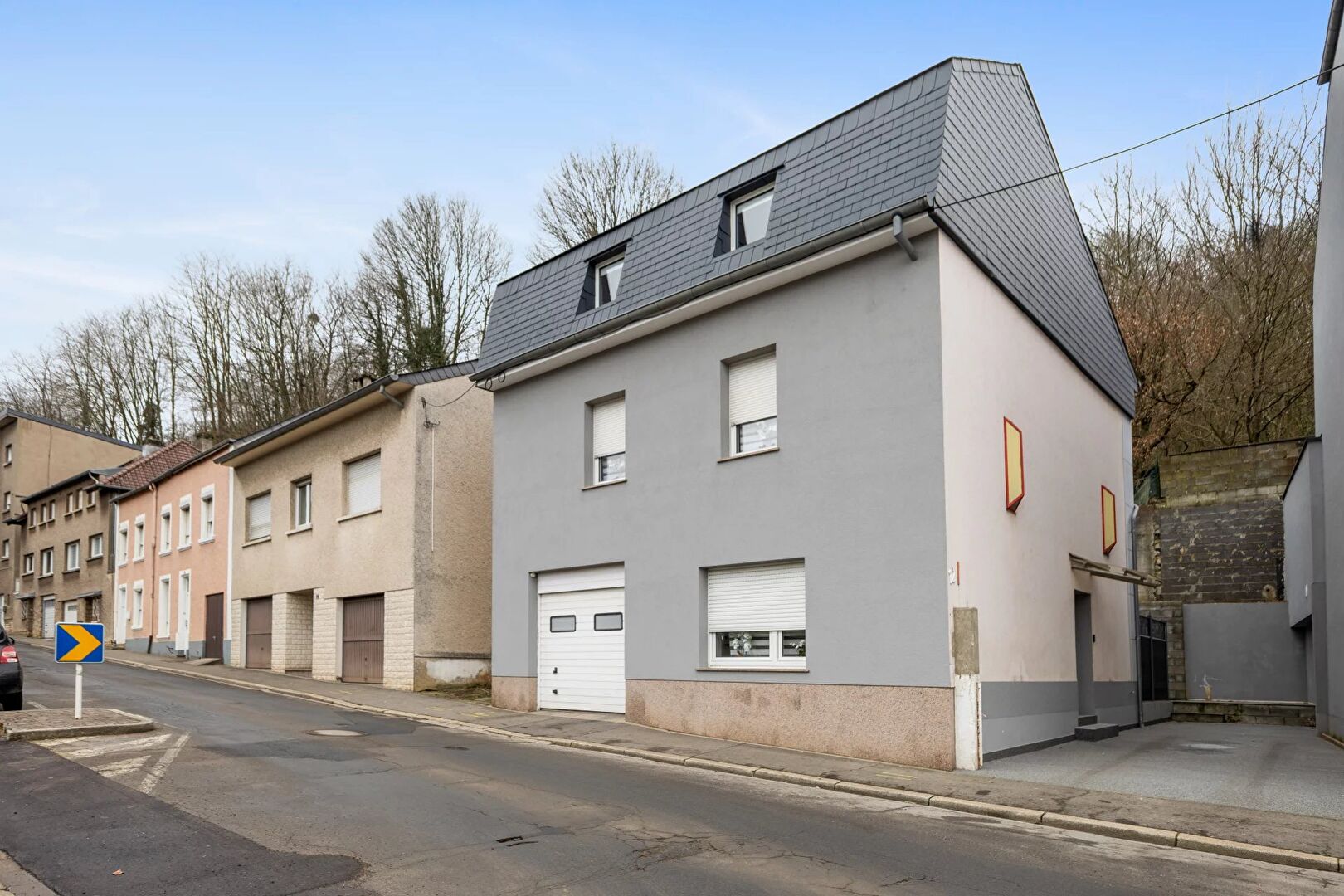 À Vendre : Spacieuse Maison 4 Chambres + Bureau à Differdange ? 214 M²