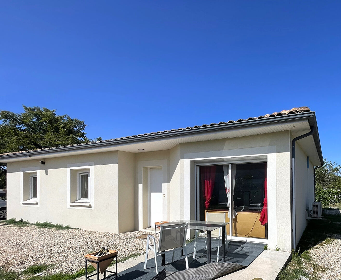 Maison 5 pièces 90 m² · à Galgon · 90 m² · 220 000 €
