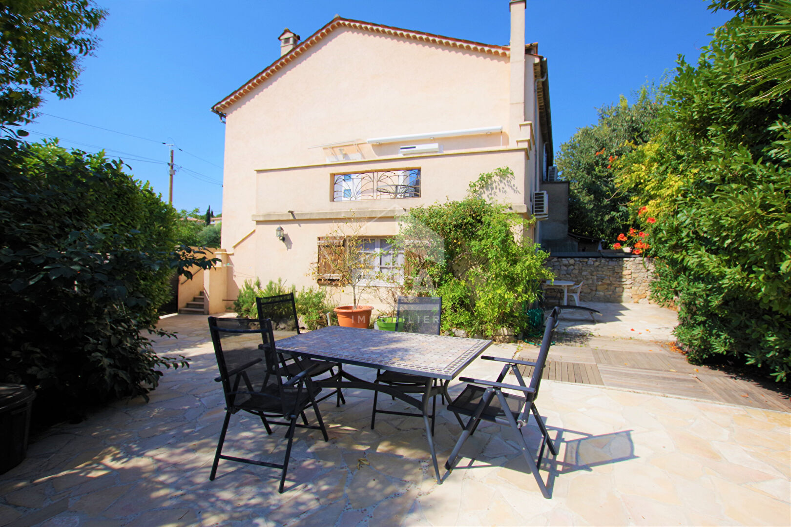Maison 6 pièces 163 m² à vendre / acheter grasse 06130 🏠 | ERA Immobilier — 6