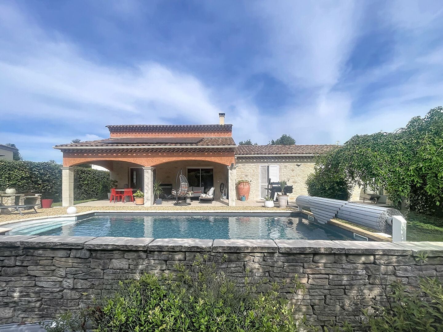 Maison 5 pièces 172 m² · à Pierrevert · 172 m² · 546 000 €