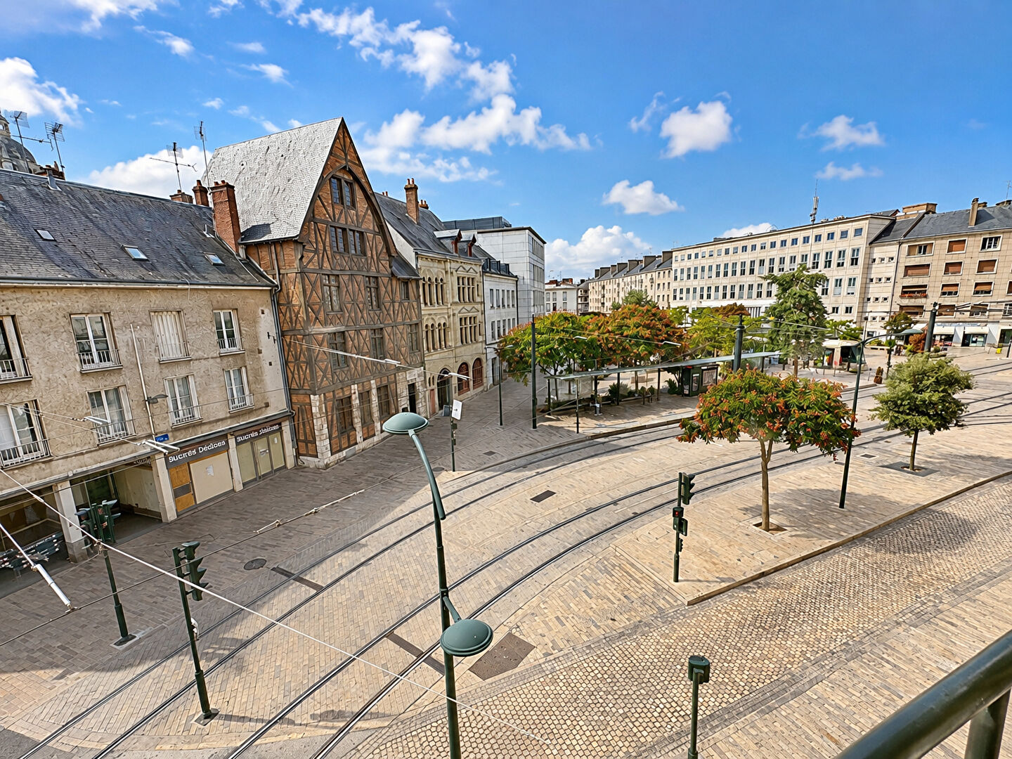 Appartement 5 pièces 107 m² · à Orléans · 107 m² · 299 900 €
