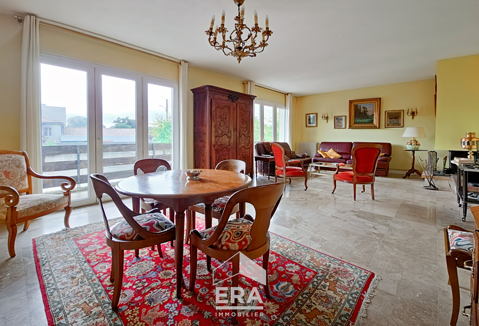 Appartement 6 pièces 137 m² · à Pessac · 137 m² · 455 000 €