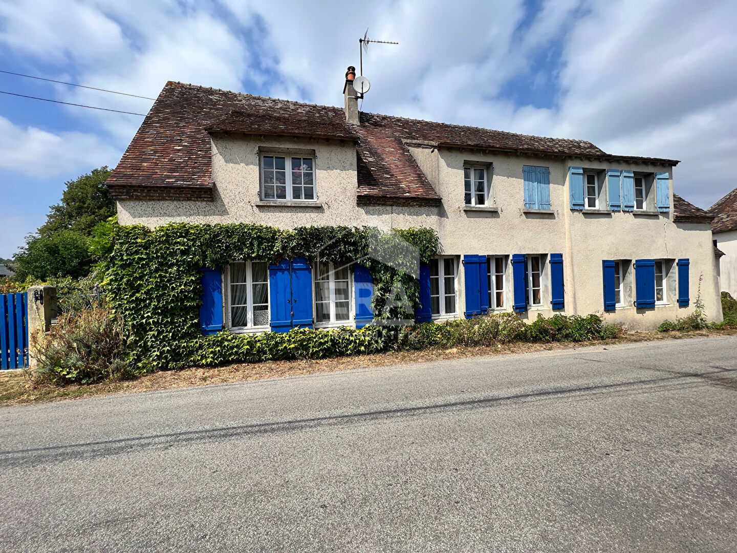 Maison 8 pièces 209 m² · à Nogent-le-Rotrou · 209 m² · 193 600 €