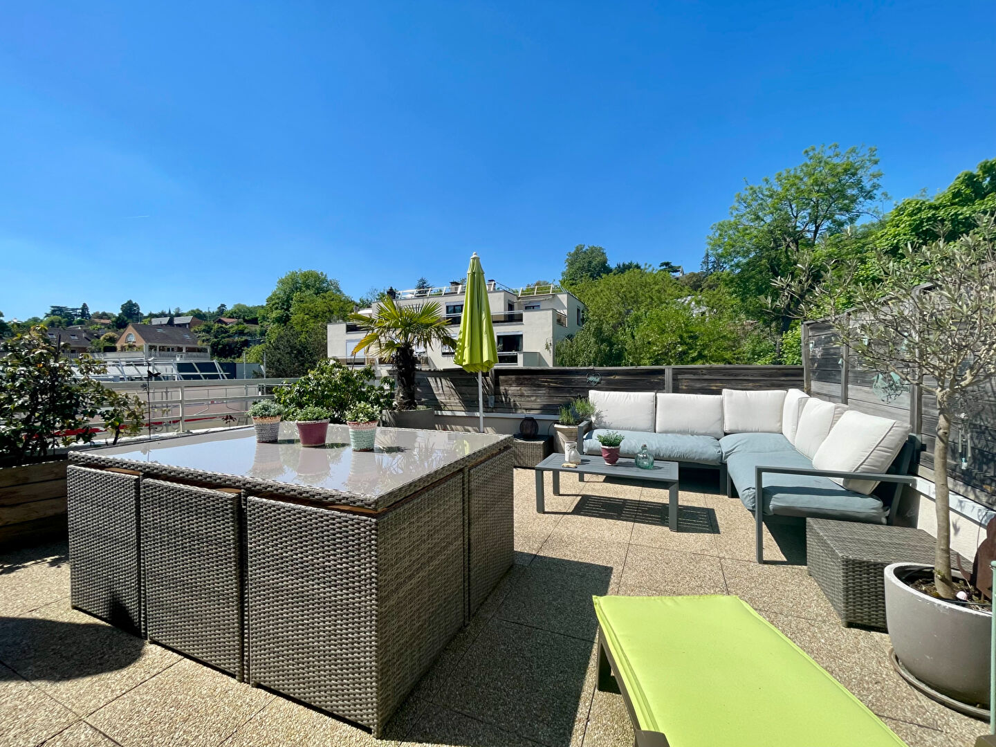 Appartement 4 pièces 98 m² · à Sèvres · 98 m² · 740 000 €