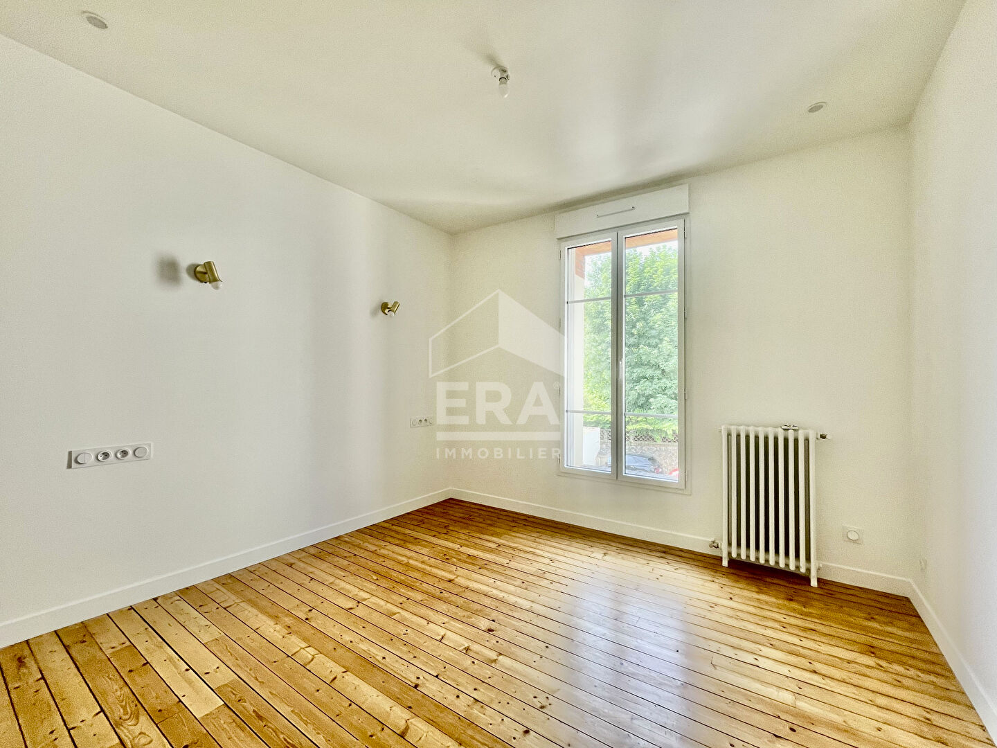 Maison a louer chaville - 4 pièce(s) - 85 m2 - Surfyn