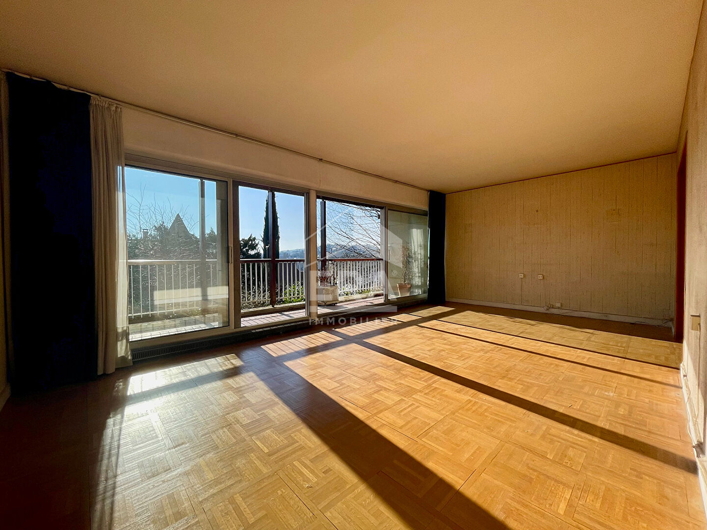 Appartement 4 pièces 88 m² · à Sèvres · 88 m² · 420 000 €