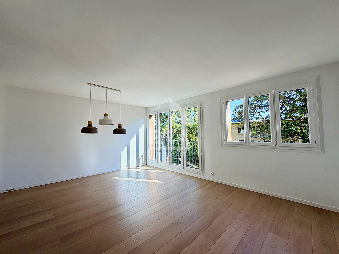 Appartement 3 pièces 65 m² · à Sèvres · 65 m² · 385 000 €