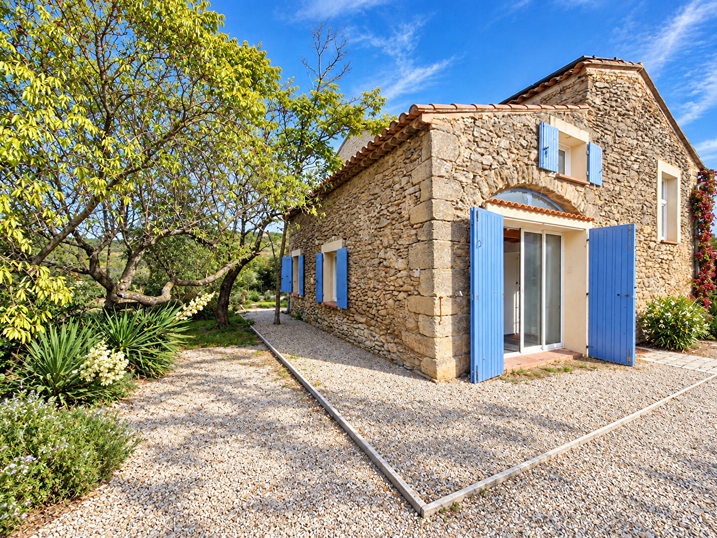 Maison 6 pièces 191 m² · à Vernègues · 191 m² · 353 500 €